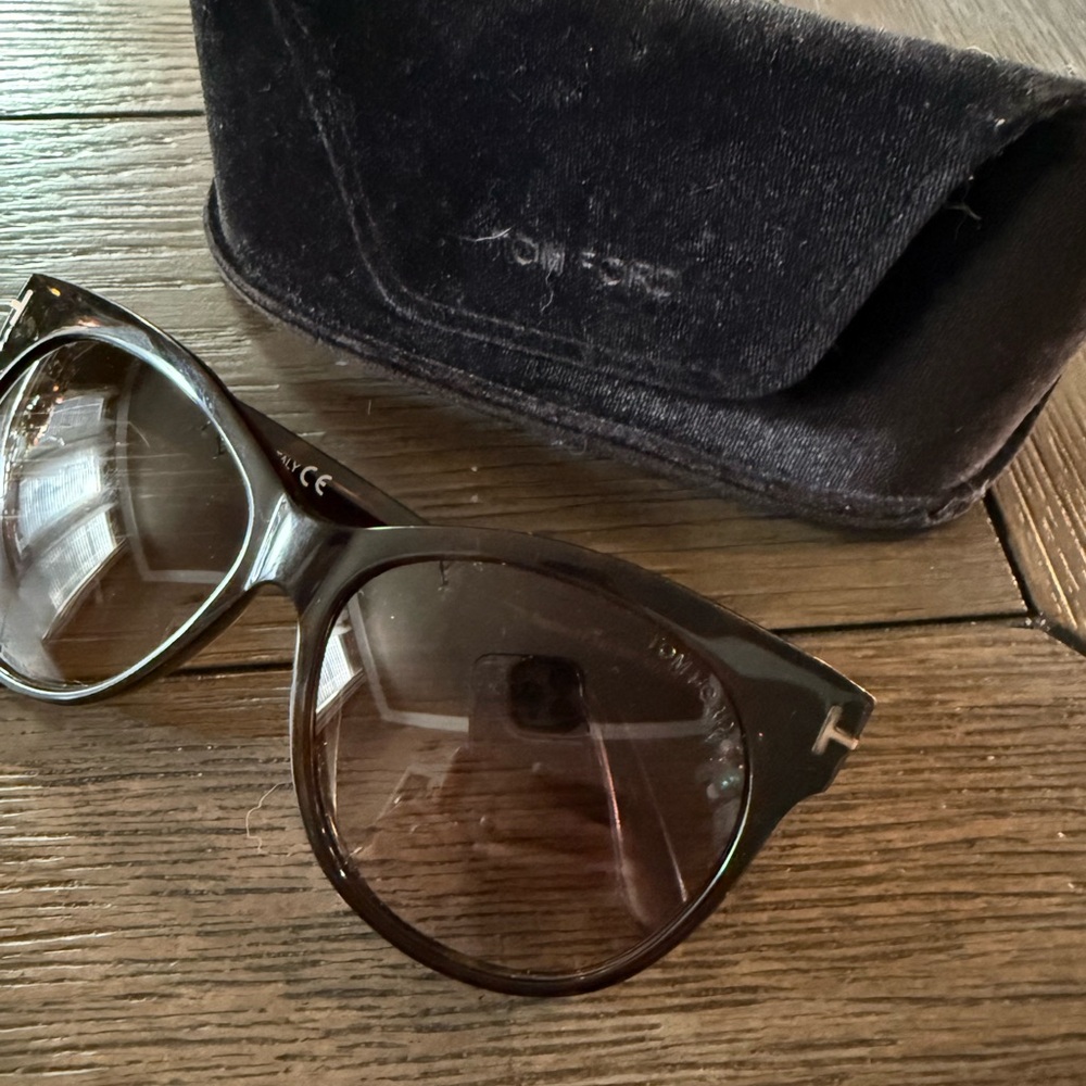 Tom Ford Tortoise Cat Eye Sunglasses with Case